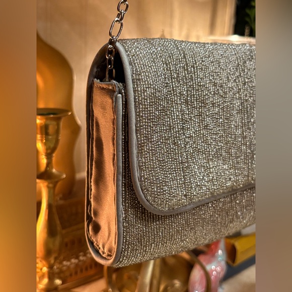 J Crew Silver Beaded fold-over Handbag w/ removable straps. - Picture 3 of 11